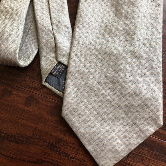 Banana Republic mens tie olive color - Picture 6 of 6
